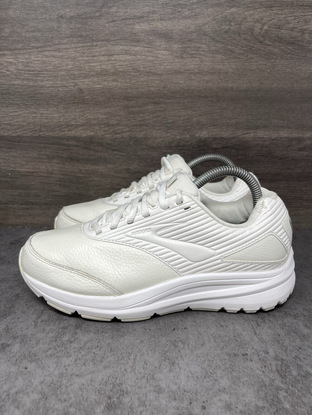 Brooks Addiction Walker 2 Size 7.5 Womens 2E Extra Wide White Walking Shoes